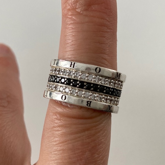 Thomas Sabo Ring - Silver - 17mm - Picture 1 of 6